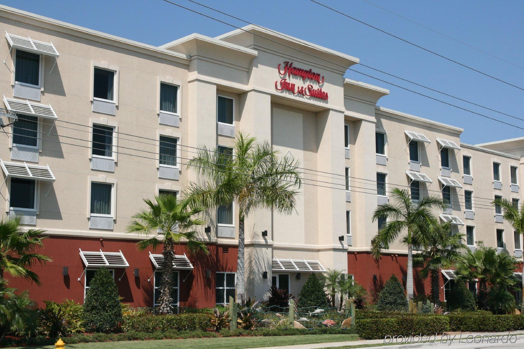 Hampton Inn & Suites Stuart-North Exteriér fotografie