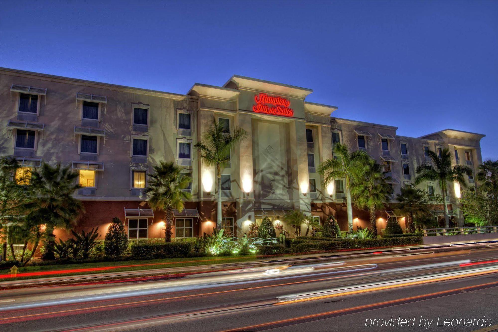 Hampton Inn & Suites Stuart-North Exteriér fotografie
