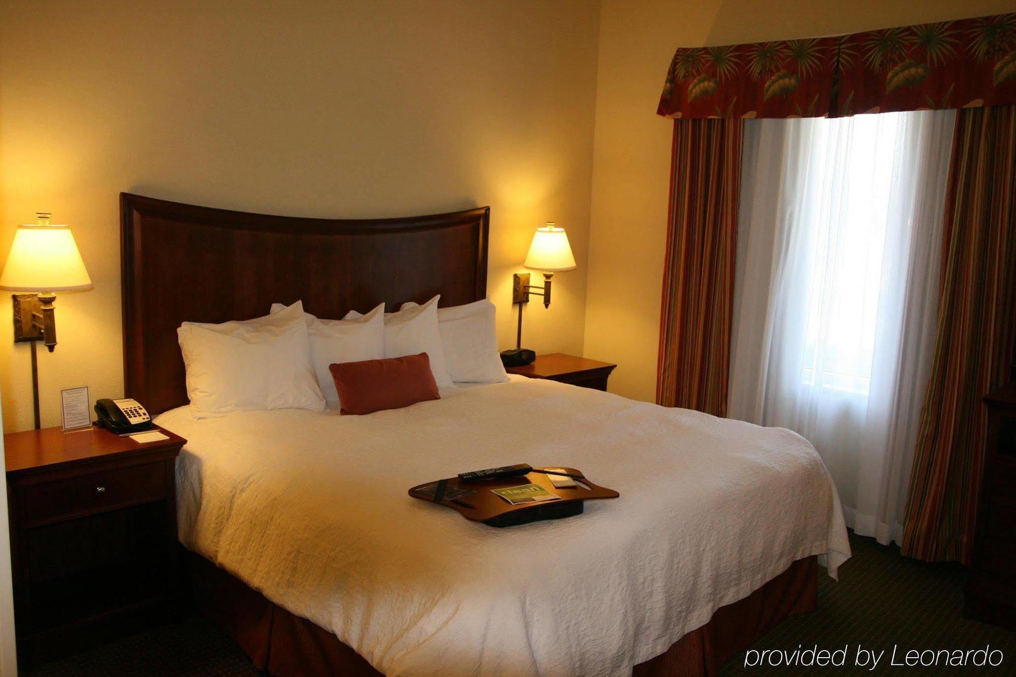 Hampton Inn & Suites Stuart-North Pokoj fotografie